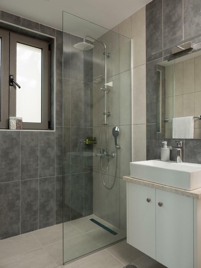 Dempla Heights Villas Tavronítisz Kültér fotó